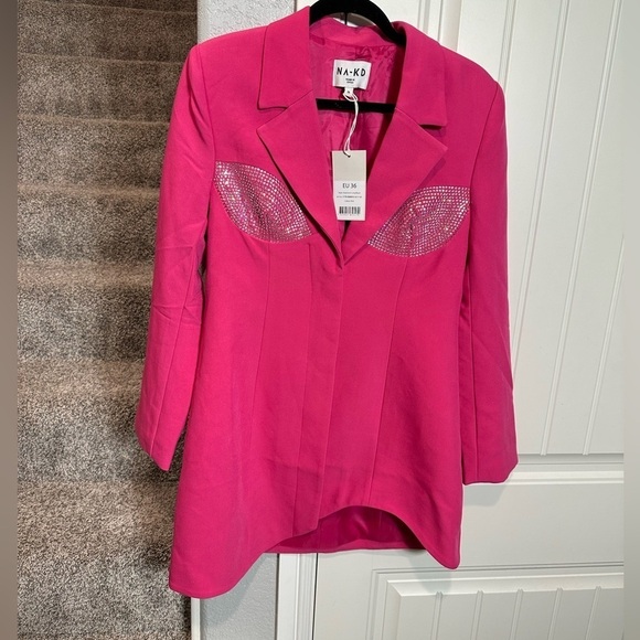NA-KD PINK STATEMENT LONG BLAZER CRYSTAL DETAILS - Picture 6 of 16